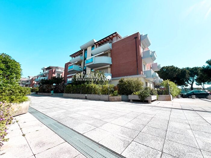 Appartamento con 5 locali in vendita in San Benedetto Del Tronto