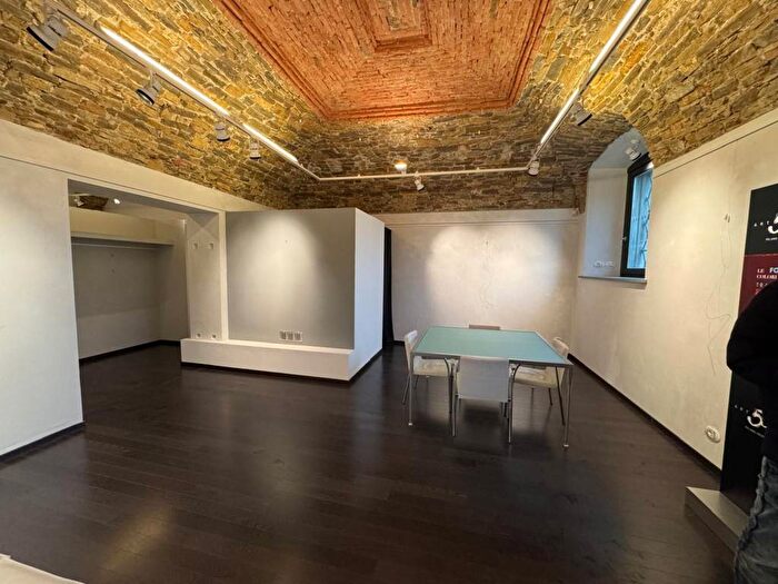 Appartamento bilocale in affitto in Via della Fara, Città Alta, Bergamo