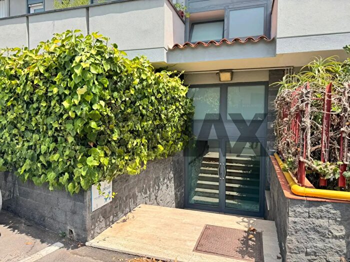Appartamento trilocale in affitto in Via Duca degli Abruzzi, San Giovanni La Punta