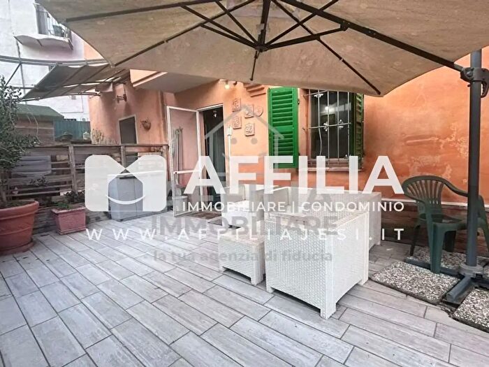 Appartamento bilocale in vendita in Via Gramsci, Jesi