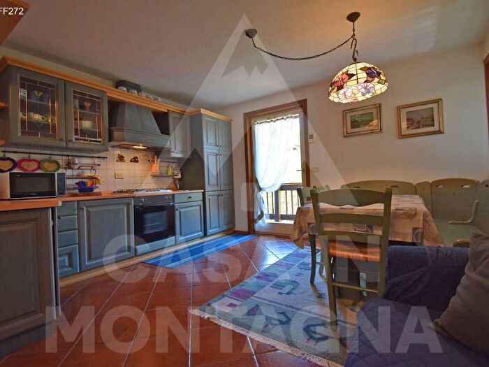 Appartamento trilocale in affitto in Via Nazionale, Centro, Ziano di Fiemme