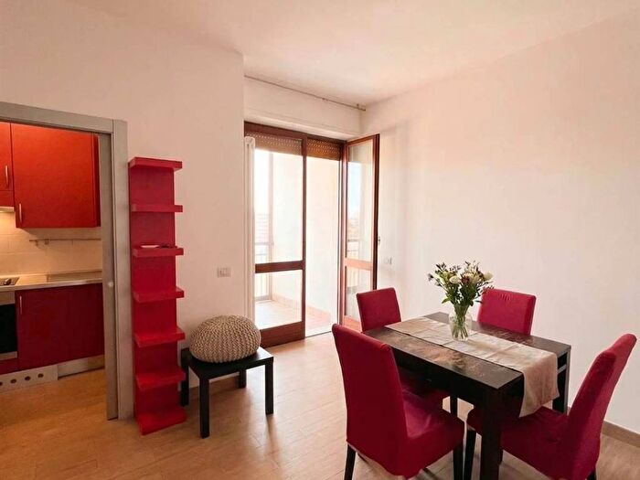 Appartamento monolocale in affitto in VIA SIRTE, Solari, Milano