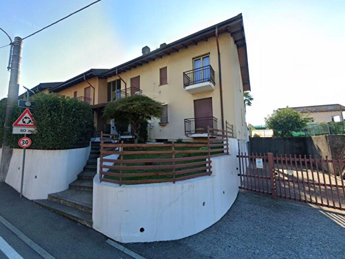 Appartamento bilocale in affitto in Via Maggio, Intra, Verbania
