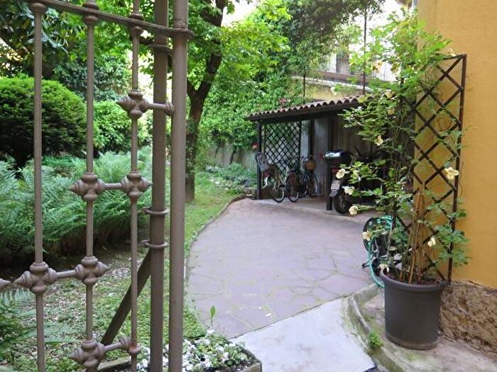 Appartamento bilocale in affitto in Corso di Porta Vigentina, Quadronno Crocetta, Milano