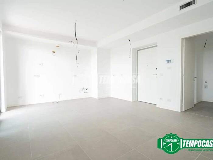 Appartamento quadrilocale in vendita in Via Pier Paolo Pasolini, Milano