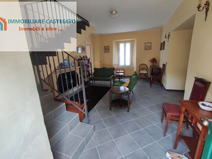 Case in Vendita e in Affitto - 3