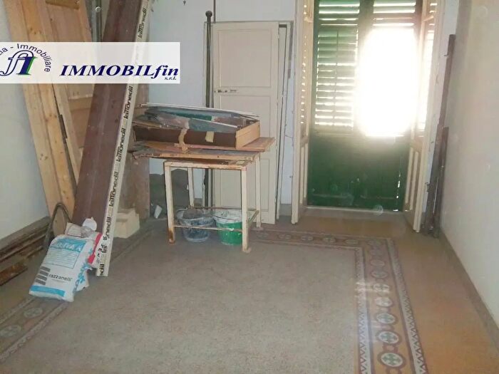 Casa trilocale in vendita in Via Tenente Ferrito, Villabate