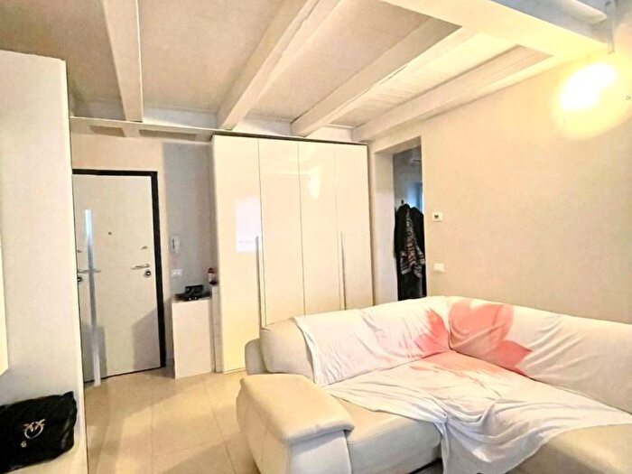 Appartamento quadrilocale in affitto in Via Ripagrande, San Paolo, Ferrara