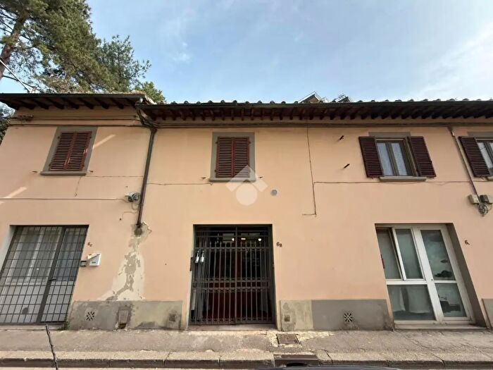 Appartamento monolocale in affitto in Via delle Panche, Firenze