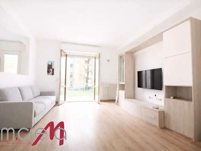 Appartamento quadrilocale in vendita in Via Cavalli, Crema