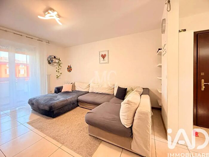 Appartamento con 5 locali in vendita in Via Zandonai, Mori