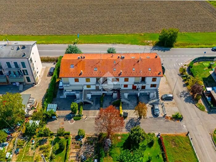 Casa con 6 locali in vendita in Via Matteo Maria Boiardo, Reggio nell'Emilia