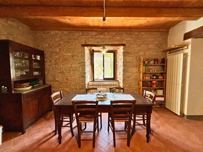 Casa quadrilocale in vendita in Badia Tedalda