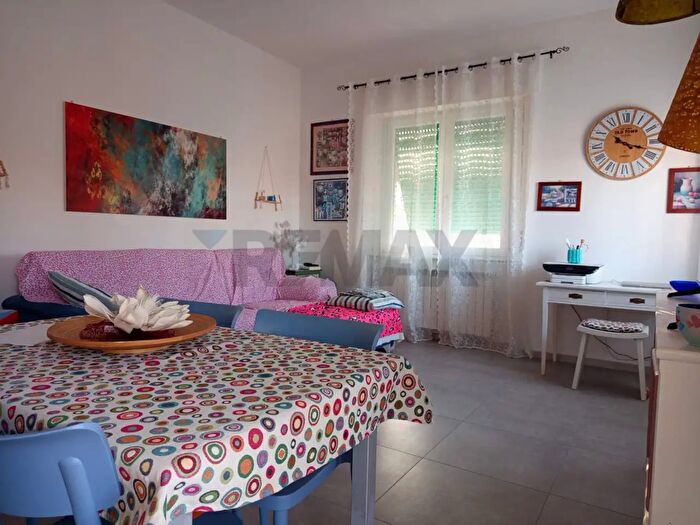 Appartamento con 5 locali in vendita in Piombino