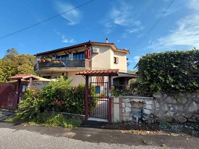 Appartamento quadrilocale in vendita in Via Riccardo Lombardi, Tivoli