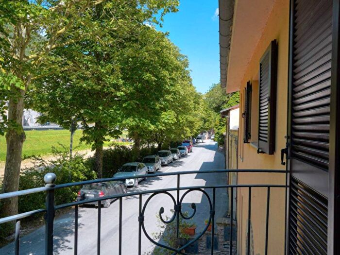 Appartamento quadrilocale in affitto in Viale della Vittoria, Centro, Pioraco