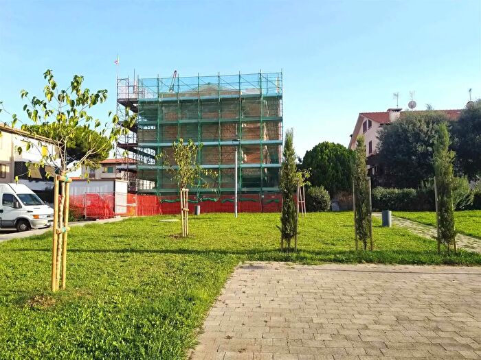 Appartamento quadrilocale in vendita in Cecina