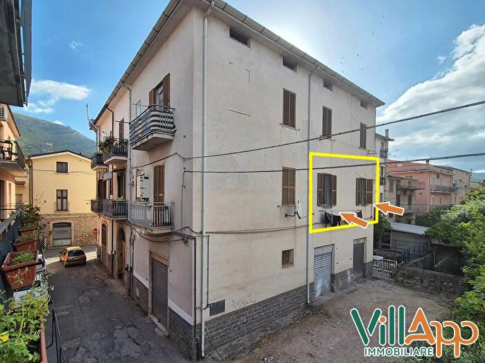 Appartamento quadrilocale in vendita in Via degli Ausoni, Fondi
