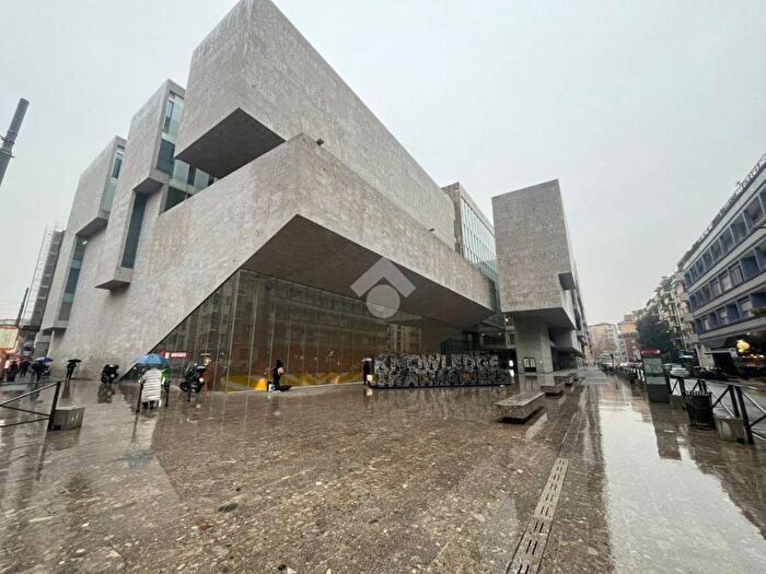 Appartamento bilocale in affitto in Via Guglielmo Rontgen, Bocconi, Milano