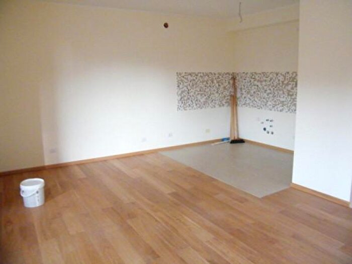 Appartamento con 5 locali in vendita in Via Montegrappa, Jesi