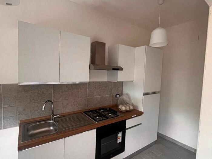 Appartamento trilocale in affitto in Piazza Umberto I, Isola delle Femmine