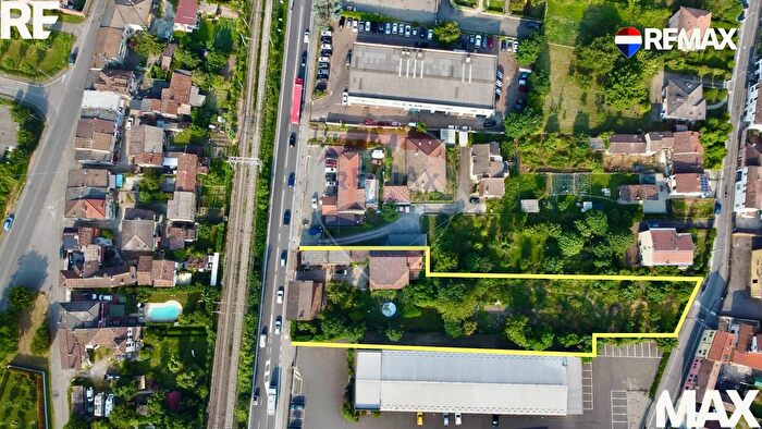 Casa con 17 locali in vendita in Via Nazionale, Stradella