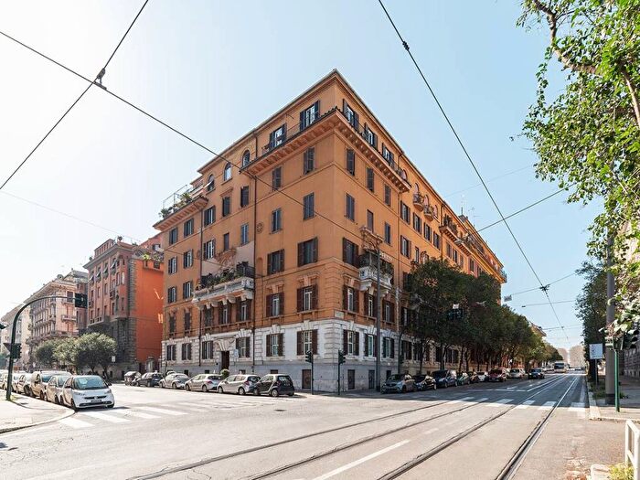 Appartamento con 5 locali in affitto in Via Emanuele Gianturco, Flaminio, Roma