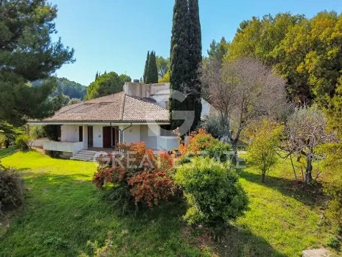 Casa con 6 locali in vendita in Vocabolo Cicaleto, Cannara