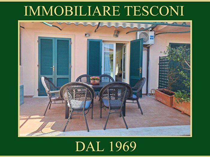 Casa trilocale in affitto in via palestro, Pietrasanta