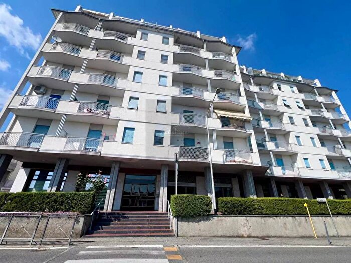 Appartamento trilocale in affitto in Via Quintino Sella, Vigliano Biellese