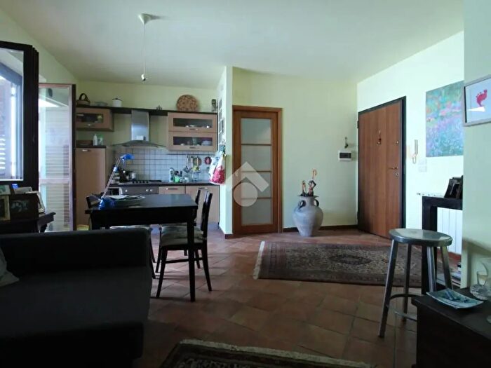 Appartamento trilocale in vendita in Via Romana, Reggio Calabria