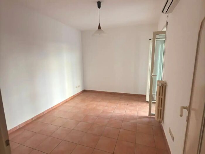 Appartamento bilocale in affitto in Via Oderisi da Gubbio, Roma