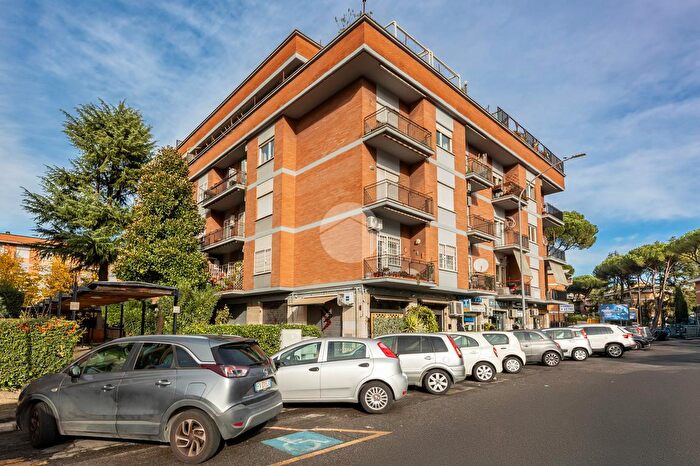 Appartamento bilocale in vendita in Piazza Filattiera, Roma