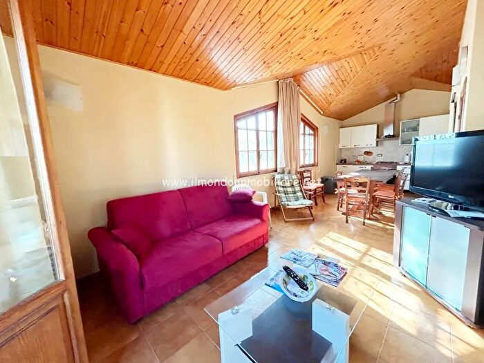 Casa quadrilocale in vendita in Rosignano Marittimo