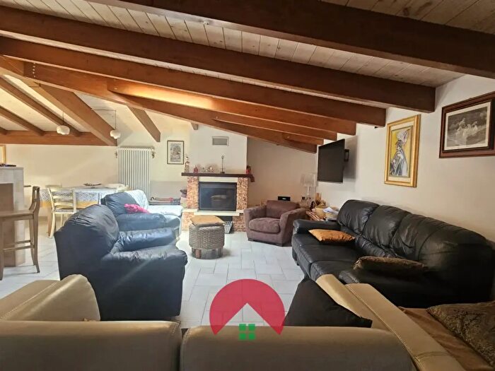 Appartamento quadrilocale in vendita in Via Torraca, Matera