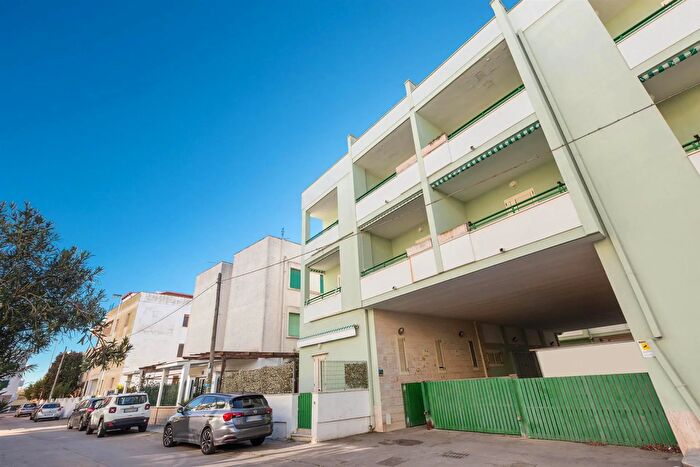 Appartamento bilocale in vendita in Via della Robinia Gallipoli, Gallipoli