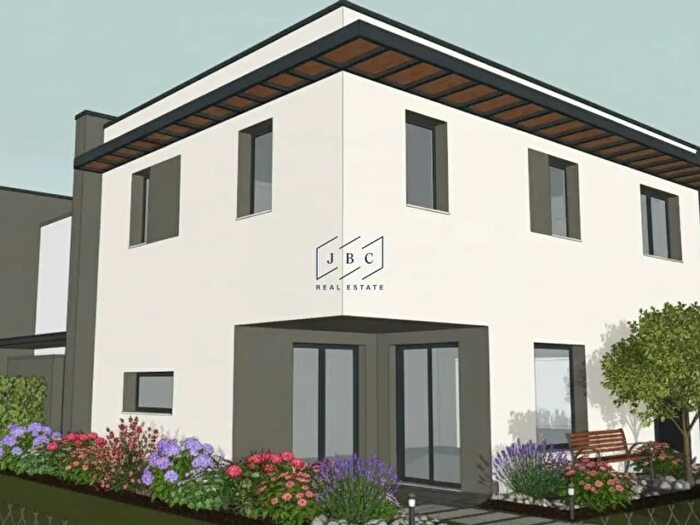 Casa quadrilocale in vendita in Via Don Luigi Monza, Oderzo