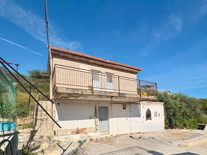 Casa trilocale in vendita in Contrada Pagliarazzi Snc, Misilmeri
