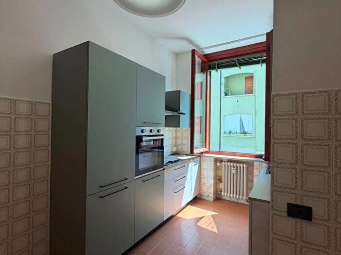 Appartamento quadrilocale in affitto in Via Luigi Einaudi, Centro, Mantova