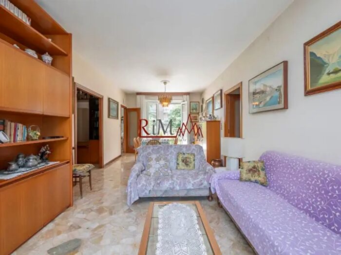 Appartamento trilocale in vendita in Via Antonio Tolomeo Trivulzio, Milano