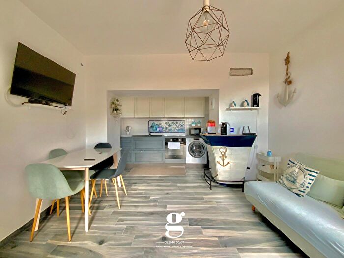 Appartamento bilocale in vendita in Via Cristoforo Colombo Snc, Ascea