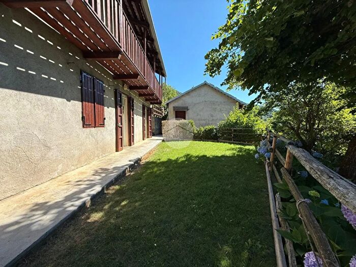 Case in Vendita e in Affitto - 2