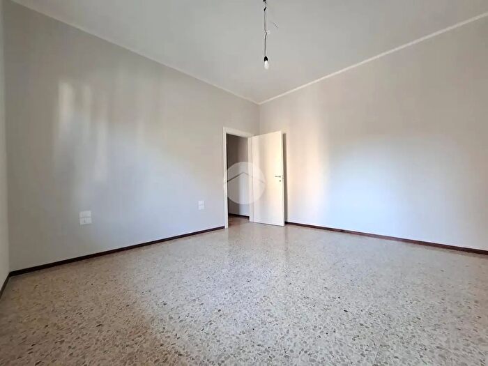 Appartamento bilocale in affitto in Via San Francecso, Voghera