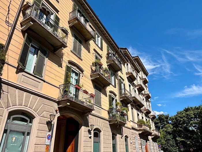 Appartamento bilocale in affitto in Via Cesare Balbo, Vanchiglia, Torino