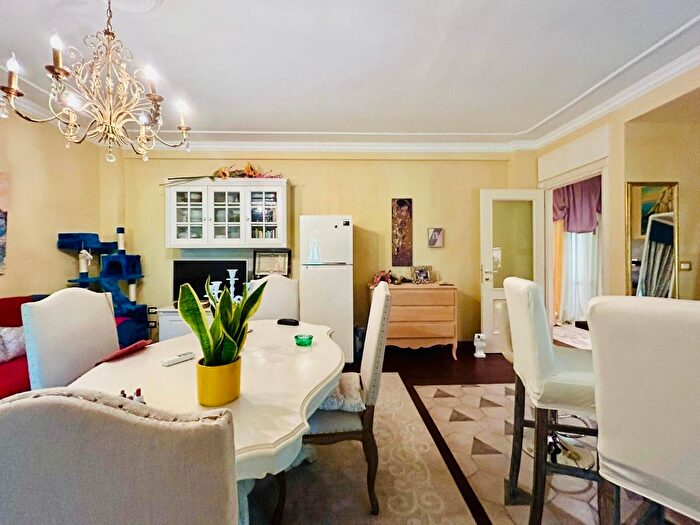 Appartamento quadrilocale in vendita in Via Paradiso, Sarzana