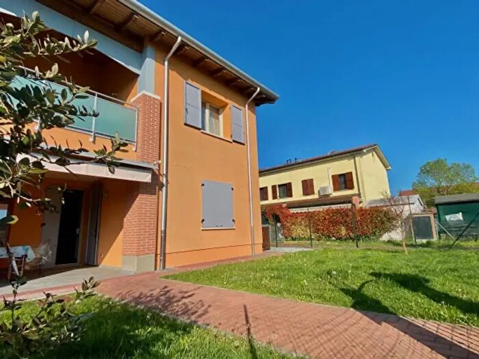 Appartamento trilocale in vendita in Via Caduti di Nassirya, San Martino In Rio