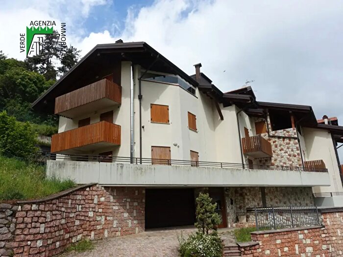 Appartamento quadrilocale in vendita in Cavedago