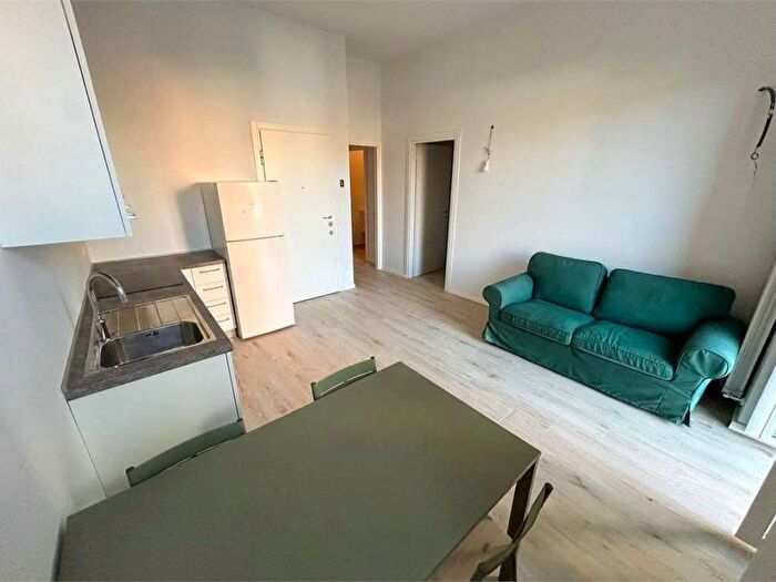 Appartamento bilocale in affitto in piazzale Susa, Plebisciti Susa, Milano