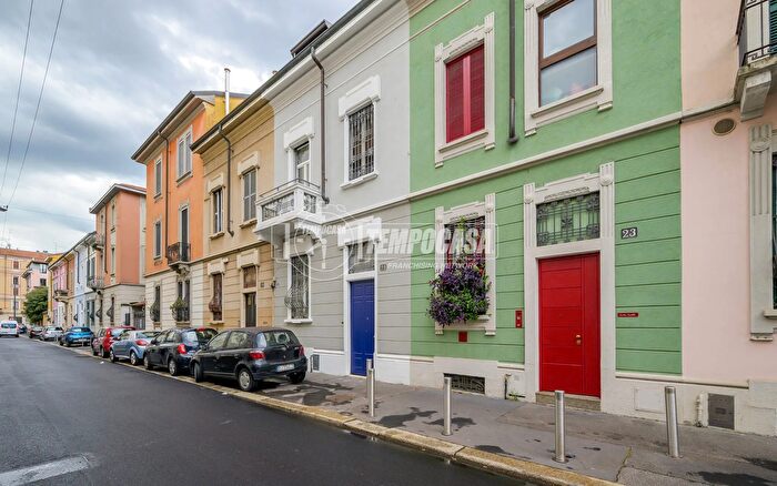 Casa in vendita in Via Alfredo Catalani, Milano