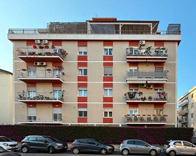 Appartamento con 5 locali in vendita in Via Guido Baccelli, Cagliari